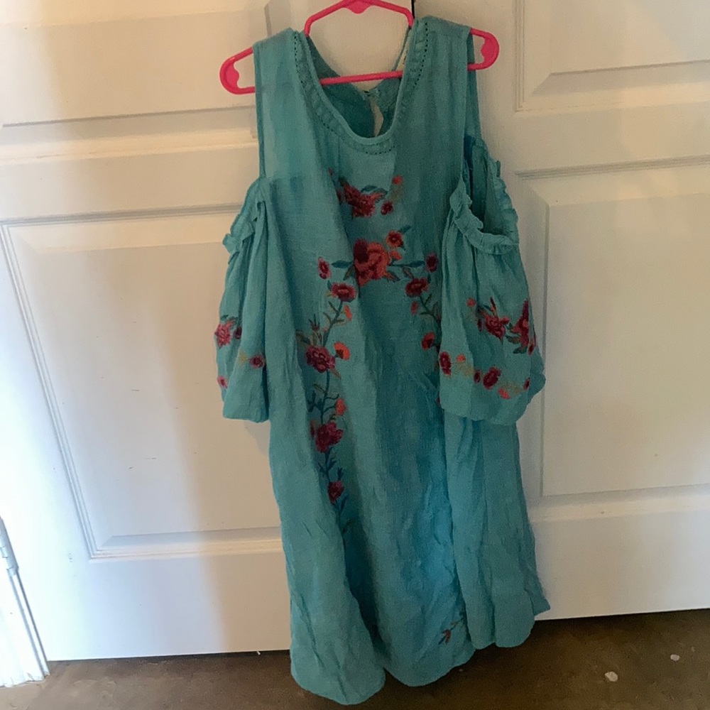 Small dress barley worn